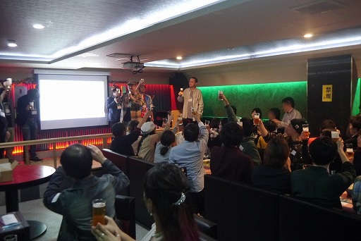 画像ギャラリー No.003のサムネイル画像 / 個性的なBGMとゲーム展開をリンクさせる苦労が語られた,「BLACK BIRD」発売打ち上げイベントをレポート