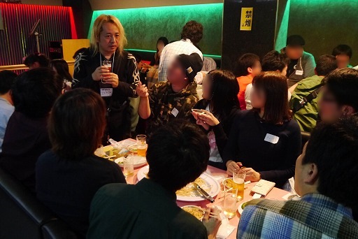 画像ギャラリー No.004のサムネイル画像 / 個性的なBGMとゲーム展開をリンクさせる苦労が語られた,「BLACK BIRD」発売打ち上げイベントをレポート