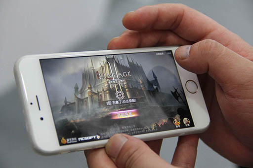 ���������꡼ No.008�Υ���ͥ������ / ��CJ2016�ϥ��ޥ��ǡ֥�͡�����2�פ��ȡ�ŷƲ2�������פ�iOS�Ǥ������ۿ����ϡ����ä���������ν��פ�ͷ��Ǥߤ�