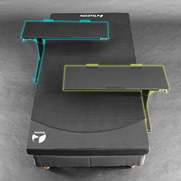 ���������꡼ No.005�Υ���ͥ������ / �٥åɤ��礭�ʺ°ػҤˤʤ륲���ޡ����������ɥơ��֥뤬�о�