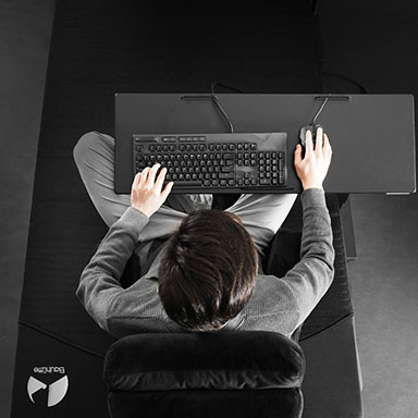 ���������꡼ No.007�Υ���ͥ������ / �٥åɤ��礭�ʺ°ػҤˤʤ륲���ޡ����������ɥơ��֥뤬�о�