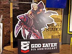 「GOD EATER」シリーズ8周年を記念して「GOD EATER 8th ANNIVERSARY CAFE with CODE VEIN」がオープン。店内の様子や初日の先行体験をレポート