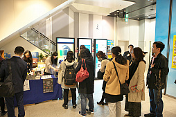 画像ギャラリー No.010のサムネイル画像 / 「『真・女神転生』生誕25周年祭 ‐LAW SIDE‐」をレポート。増子 司氏やアトラスサウンドチームが登壇し,ゲームと音楽の思い出を語る