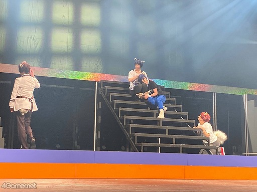 画像ギャラリー No.010のサムネイル画像 / 舞台「アニドルカラーズ キュアステージ SHUFFLE REVUE」ゲネプロレポート。飛んで跳ねて笑顔満開なアニドルに注目!