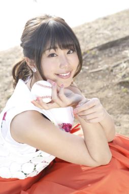 画像ギャラリー No.007のサムネイル画像 / 「プロ野球バーサス」，2019年シーズンが開幕。稲村亜美さんとのコラボも開催中