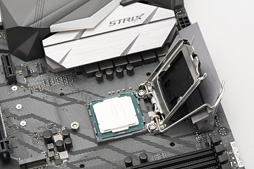 画像ギャラリー No.046のサムネイル画像 / 「Core i7-8700K」「Core i5-8400」レビュー。第8世代CoreのデスクトップPC向け6コアモデルはどれだけ速いのか