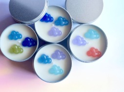 画像ギャラリー No.002のサムネイル画像 / 「Sky 星を紡ぐ子どもたち」,東京タワーで開催されるキャンドルイベント「TOKYO TOWER CANDLE DAYS 2025」に初出展