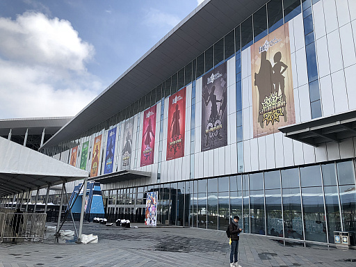 画像ギャラリー No.001のサムネイル画像 / マフィア梶田の二次元が来い!:第391回「中国でのFESをレポートする72柱のマフィア」