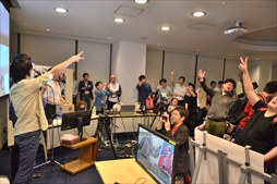 画像ギャラリー No.046のサムネイル画像 / 「BBTAG 第2回公式大会」イベントレポート。プロゲーマー・小路KOG選手が優勝を飾り,直近の出場大会において5連覇を達成