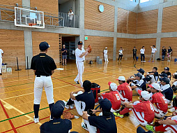 画像ギャラリー No.006のサムネイル画像 / 「第1回いばらきeBASEBALL大会」と「NPB野球教室」のオフィシャルレポートが到着