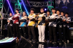 ���������꡼ No.002�Υ���ͥ������ / �����꡼���ϵ�͡��ѡ��꡼���ϥ��եȥХ󥯤���̥������ȡ��ѥ�ץ���e���ݡ��ĥ꡼����eBASEBALL �ץ��꡼����2019�������󤬳���