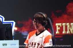 画像ギャラリー No.041のサムネイル画像 / 巨人とロッテがe日本シリーズに進出。「eBASEBALL プロリーグ」2019のeクライマックスシリーズ ファイナルをレポート