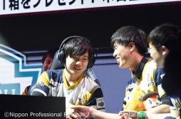 画像ギャラリー No.052のサムネイル画像 / 巨人とロッテがe日本シリーズに進出。「eBASEBALL プロリーグ」2019のeクライマックスシリーズ ファイナルをレポート