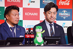 ���������꡼ No.011�Υ���ͥ������ / ���ܰ�ϥ����꡼����ɽ�����䥸�㥤����ġ� ��eBASEBALL �ץ��꡼����2019�������� SMBC e���ܥ��꡼�����ݡ���