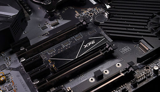 ꡼ No.002Υͥ / ADATA꡼ɺ7400MB/sPCIe 4.0³бM.2 SSDȯ