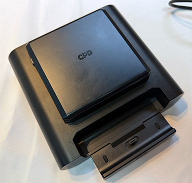 画像ギャラリー No.014のサムネイル画像 / 携帯型ゲームPC「GPD WIN 5」の国内予約がはじまる。Ryzen AI Max+ 395搭載の上位モデルで税込30万円台前半から