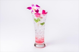 画像ギャラリー No.036のサムネイル画像 / カプコンカフェ×大神コラボメニュー試食レポート。キャラクターをイメージした素敵なドリンクに加え,和風のご飯ものも充実