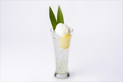 画像ギャラリー No.037のサムネイル画像 / カプコンカフェ×大神コラボメニュー試食レポート。キャラクターをイメージした素敵なドリンクに加え,和風のご飯ものも充実