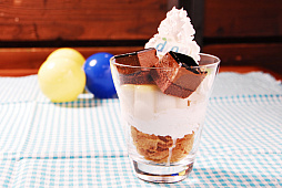 ���������꡼ No.006�Υ���ͥ������ / TOWER RECORDS CAFE���֥��󥨥����פȥ���ܤ����ȡ������籿ư����ɤ�11��6�����鳫��