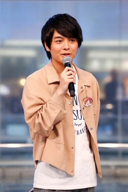 画像ギャラリー No.002のサムネイル画像 / 新垣さんが所属したいユニットは? “オンエア!スペシャルステージ「宝石が丘学園放送部in AGF」”をレポート