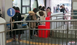 画像ギャラリー No.005のサムネイル画像 / 「オンエア!」,東映太秦映画村を巡る「オンエア!京の休日STAMP RALLY」を実施