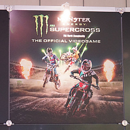 画像ギャラリー No.003のサムネイル画像 / バイクの祭典・TMCS2018に出展されていた「Monster Energy Supercross」&「TT ISLE OF MAN」を紹介。バイクの写真も