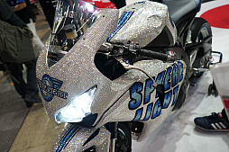 画像ギャラリー No.026のサムネイル画像 / バイクの祭典・TMCS2018に出展されていた「Monster Energy Supercross」&「TT ISLE OF MAN」を紹介。バイクの写真も