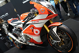 画像ギャラリー No.030のサムネイル画像 / バイクの祭典・TMCS2018に出展されていた「Monster Energy Supercross」&「TT ISLE OF MAN」を紹介。バイクの写真も