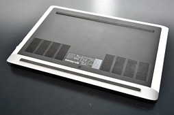 画像ギャラリー No.013のサムネイル画像 / Dellの新しいゲーマー向けノートPCシリーズ「Dell G」が日本上陸。Inspiron Gaming後継のエントリーモデル