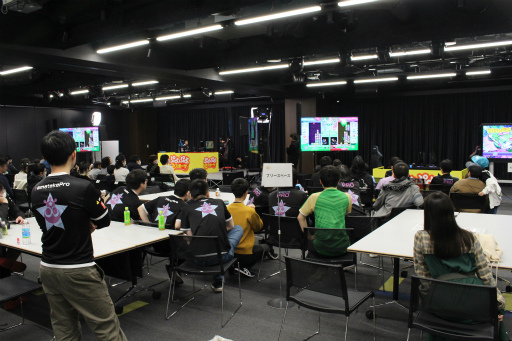 画像ギャラリー No.002のサムネイル画像 / 新形式になった公式プロ大会「ぷよぷよグランプリ 2024 1st」レポート。予選を勝ち抜いたプロ8名が優勝を目指してぶつかり合った