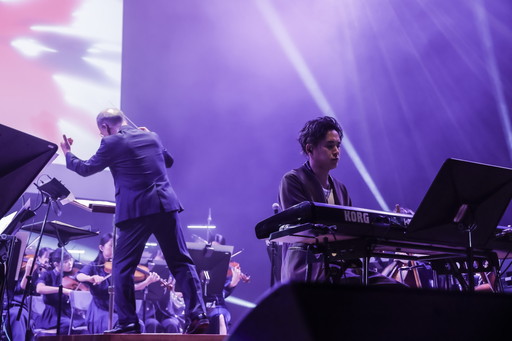 画像ギャラリー No.006のサムネイル画像 / TVアニメ「アークナイツ」第1期からの軌跡をたどったフィルムコンサート「【暁光追奏/FILM ON ORCHESTRA】」夜公演をレポート