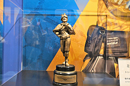 ���������꡼ No.016�Υ���ͥ������ / ����ͥå���������ץꥫ��Ÿ������Ƥ����Apex Legends Museum �� POP UP STORE�פ�����PARCO�ܴۤǳ�����