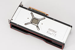 画像ギャラリー No.015のサムネイル画像 / 「Radeon RX 6900 XT」レビュー。フルスペック版Navi 2X搭載のRadeon最上位モデルは,GeForce RTX 3090と戦える製品なのか