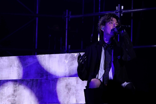 画像ギャラリー No.006のサムネイル画像 / 「ブラックスター -Theater Starless-」ライブツアー“BLACK TOUR 2022”の名古屋&羽田公演の公式レポートが公開に