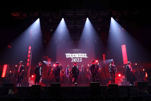 画像ギャラリー No.011のサムネイル画像 / 「ブラックスター -Theater Starless-」ライブツアー“BLACK TOUR 2022”の名古屋&羽田公演の公式レポートが公開に