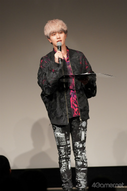 ꡼ No.024Υͥ / ֥֥饹פ餷ĥȾФΤ븫ɤäפϯɷࡣ֥å5ǯǰϯɷ।٥ȡREADING STARLESSץݡ