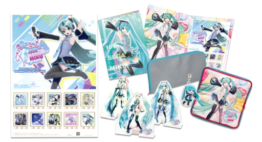 画像ギャラリー No.012のサムネイル画像 / 「初音ミク Project DIVA」10周年記念フレーム切手セットの発売を記念してミクダヨーが1日郵便局長に。就任式の写真が公開