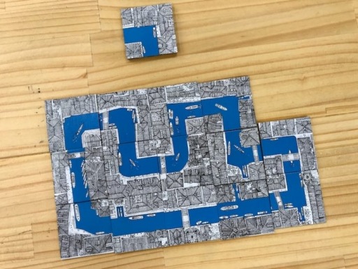 画像ギャラリー No.002のサムネイル画像 / ポケットサイズの2人用ボードゲーム「ベニスコネクション」の日本語版が本日リリース