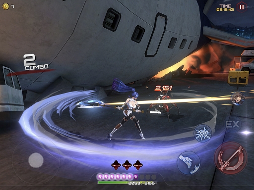 画像ギャラリー No.002のサムネイル画像 / 「アクション対魔忍」,新たなプレイアブルキャラクター「八津紫」が本日登場。大型の斧を振り回して敵を粉砕