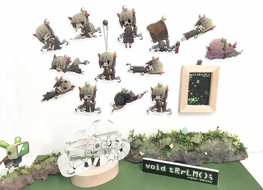 画像ギャラリー No.001のサムネイル画像 / 「void tRrLM(); //ボイド・テラリウム」,ストームグラスやキーホルダーなどのグッズが発売