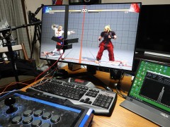 西川善司の3DGE:「ストリートファイターV」にまつわる遅延の謎を,遅延計測システムを使って検証してみた