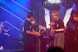 ꡼ No.085 | eݡйšRed Bull 5G 2022 FINALS׸ϴݡ