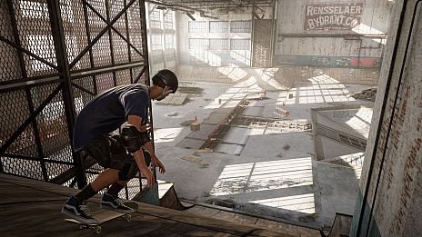 画像ギャラリー No.005のサムネイル画像 / 「Tony Hawk's Pro Skater 1+2」,Warehouseでのアクションが確認できるトレイラーが公開。デジタル版の予約者はデモへのアクセスが可能に