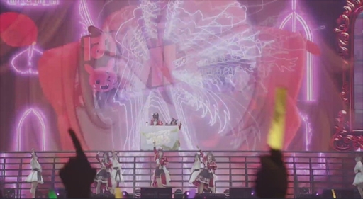 画像ギャラリー No.012のサムネイル画像 / 「ウマ娘」5th EVENT 第3公演DAY2レポート。名場面を思い起こす演出に加え,サイレンススズカ役・高野麻里佳さんの久しぶりのライブ出演も