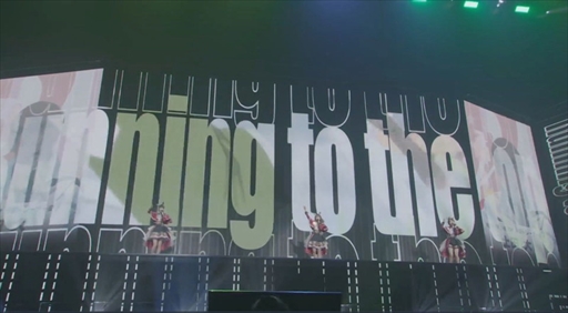 画像ギャラリー No.020のサムネイル画像 / 「ウマ娘」5th EVENT 第3公演DAY2レポート。名場面を思い起こす演出に加え,サイレンススズカ役・高野麻里佳さんの久しぶりのライブ出演も