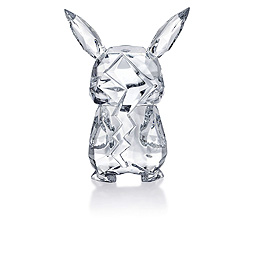 画像ギャラリー No.004のサムネイル画像 / バカラから「ポケモン」コレクションが登場。藤原ヒロシ氏デザイン,世界25点限定の「ピカチュウ by fragment design」はお値段308万円