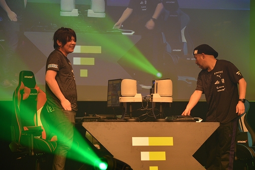 ꡼ No.012Υͥ / СθVIRTUA FIGHTER esports CHALLENGE CUP SEASON_13rdFINALץݡȡץ饤󥹤Τϥ쥪饪襴