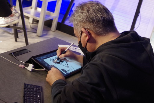 画像ギャラリー No.015のサムネイル画像 / 「GUNGRAVE G.O.R.E」発売日前夜祭レポート。DLCに関するトークで内藤泰弘氏からヴァッシュ・ザ・スタンピードの名が出る場面も