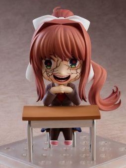 画像ギャラリー No.006のサムネイル画像 / 「ドキドキ文芸部!」のデフォルメフィギュア「ねんどろいど モニカ」が2026年1月に再販決定。暗黒微笑み顔やホラー顔も付属
