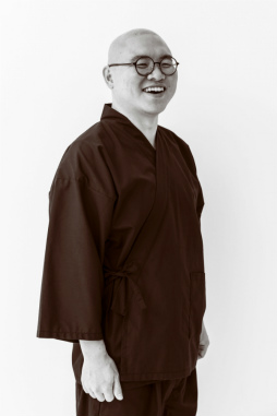 画像ギャラリー No.022のサムネイル画像 / 2周年を記念して「夢職人と忘れじの黒い妖精」キャスト20人にメールインタビュー。“奇跡的な出会い”のエピソードや,見てみたいシーンを聞いた